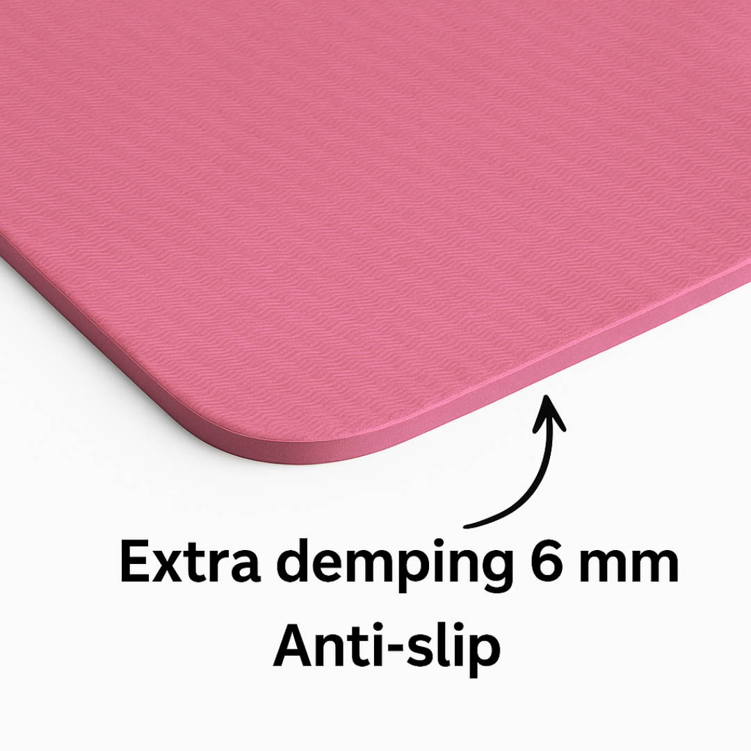 Close‑up lichtroze MyBodyFuel‑yogamat met antislipstructuur, 6 mm demping