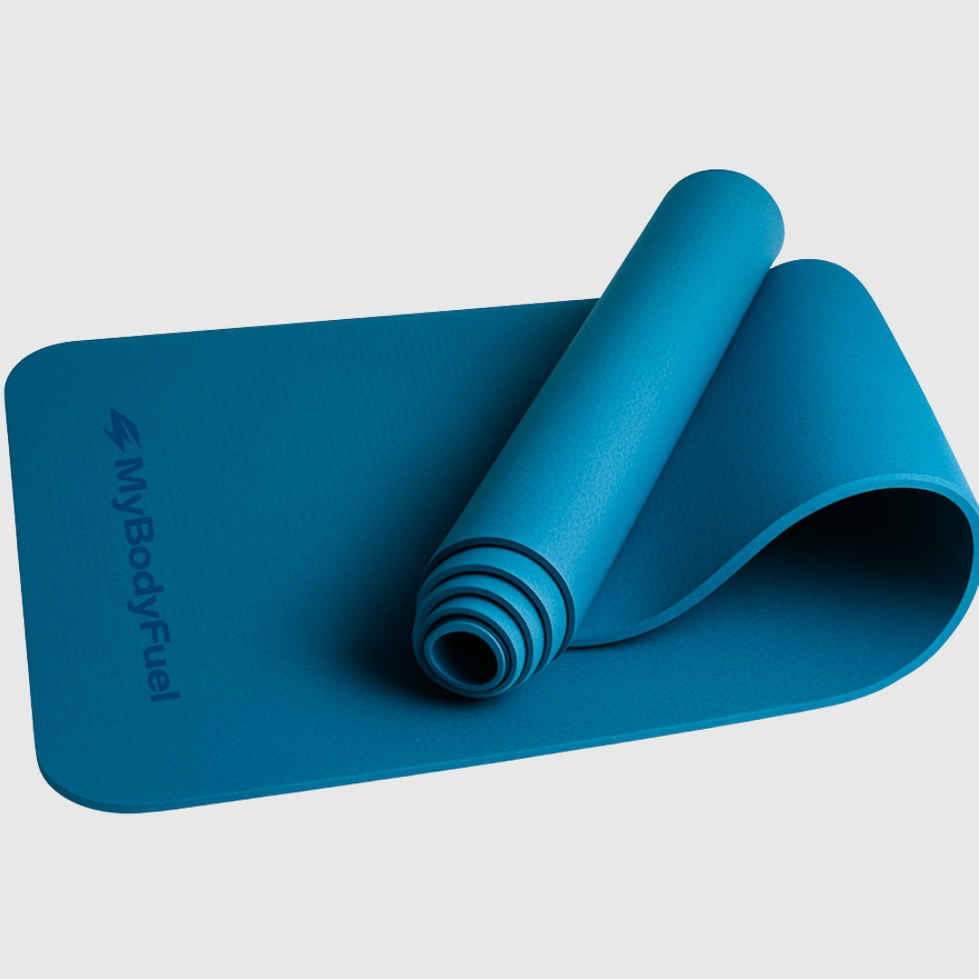 Blauwe yogamat MyBodyFuel – opgerold, 6 mm dik, antislip